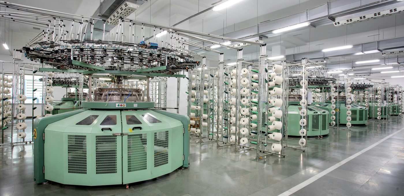 Circular knitting machines in a modern fabric mill